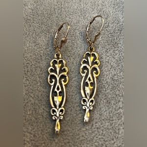 Carolyn Pollack Sterling Silver dangle earring on French wire findings.